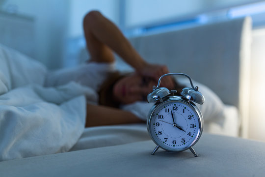 Trường Y Harvard cũng cho biết rằng, thiếu ngủ sẽ gây ra mệt mỏi, do đó có thể dẫn đến chứng não sương mù và các vấn đề về trí nhớ khác.